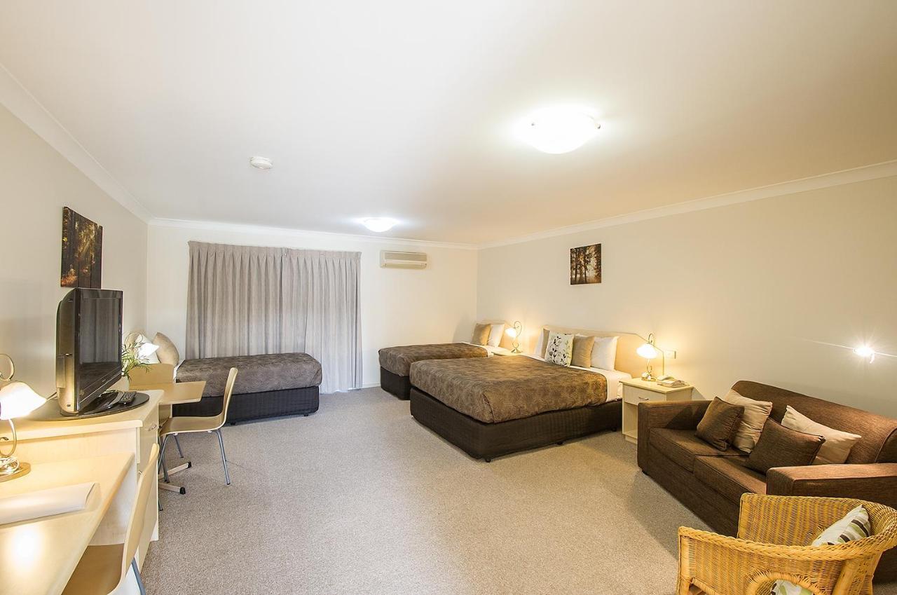 Tuckerbox Motor Inn Gundagai Dış mekan fotoğraf